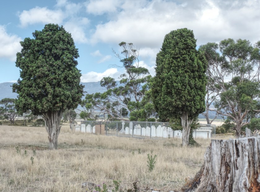 09 Ross - Isis Cemetary